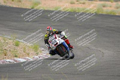 media/Jun-04-2022-WERA (Sat) [[b852bbbd55]]/Race 4 C Superbike Expert Novice/